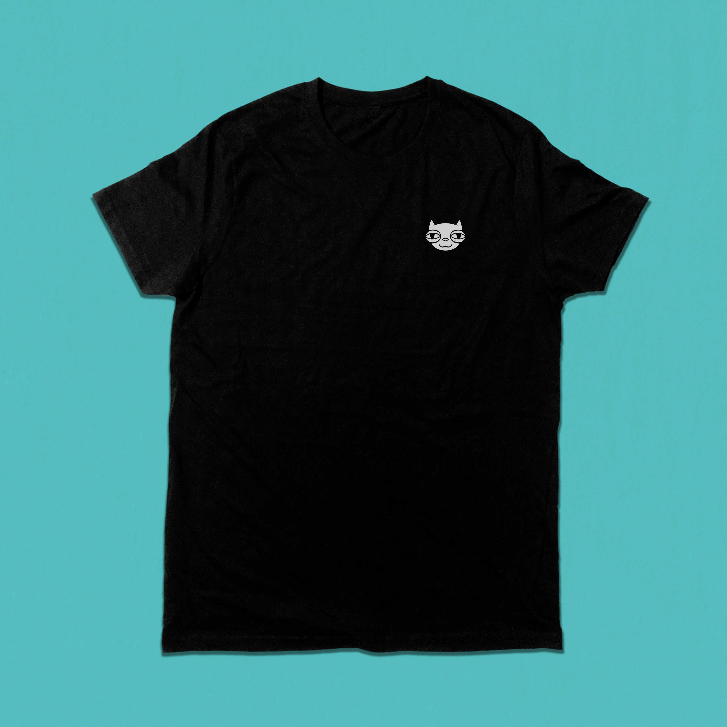 Camiseta básica (gatito o firma)